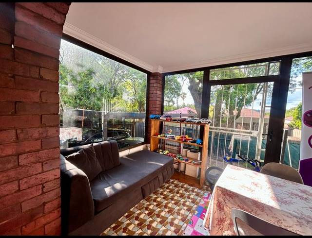 3 BEDROOM PROPERTY TO RENT IN KENSINGTON